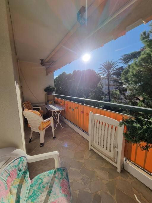 Apartment Nice-appt 4 Voyageurs 3 Lits, 800 M/mer Nizza